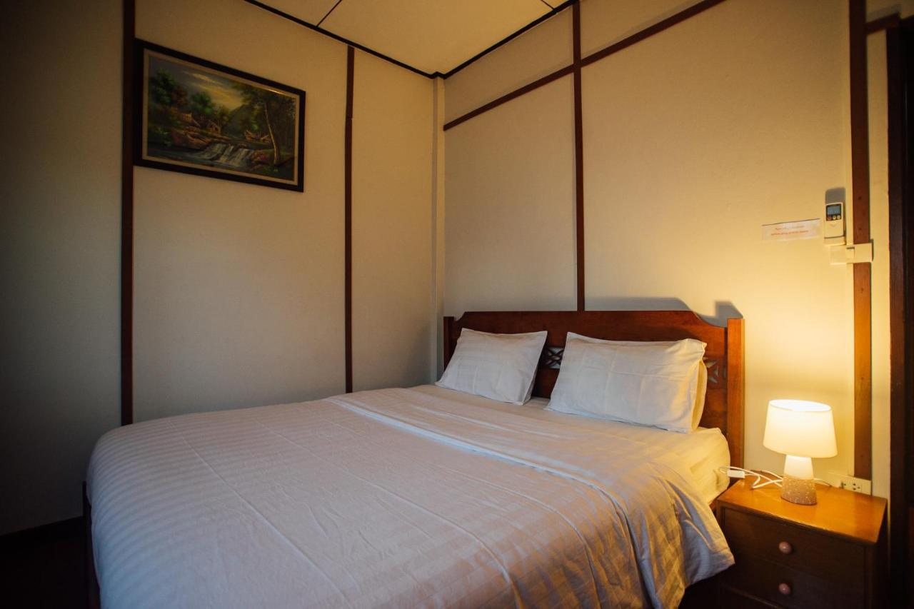 Nu Phen Homestay Chiang Mai Exterior foto